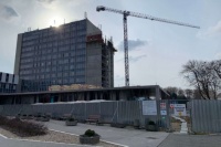 Obrázok k aktualite Výstavba urgentného príjmu v nemocnici v Šaci pokračuje bez výrazného meškania