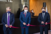 Obrázok k aktualite Premiér spolu eurokomisárom slávnostne otvorili priestory Európskeho orgánu práce