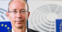Obrázok k aktualite EÚ: Novým riaditeľom Kancelárie EP na Slovensku je Robert Sermek